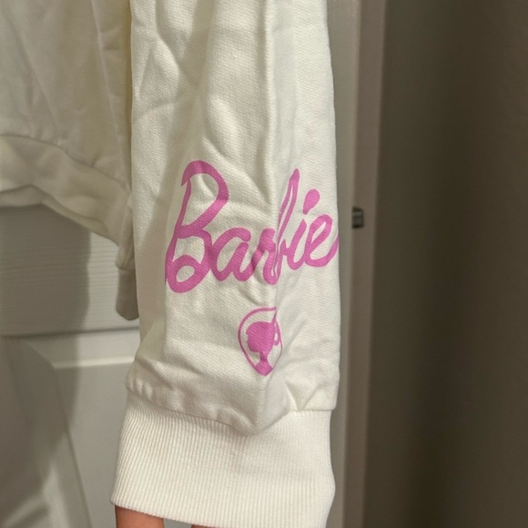 NWT Barbie Vacay Mode ivory sweatshirt XXL pink flamingo float - Picture 4 of 6
